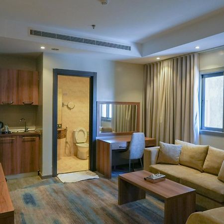 Palm Boutique Hotel Al Salamah Джеда Екстериор снимка