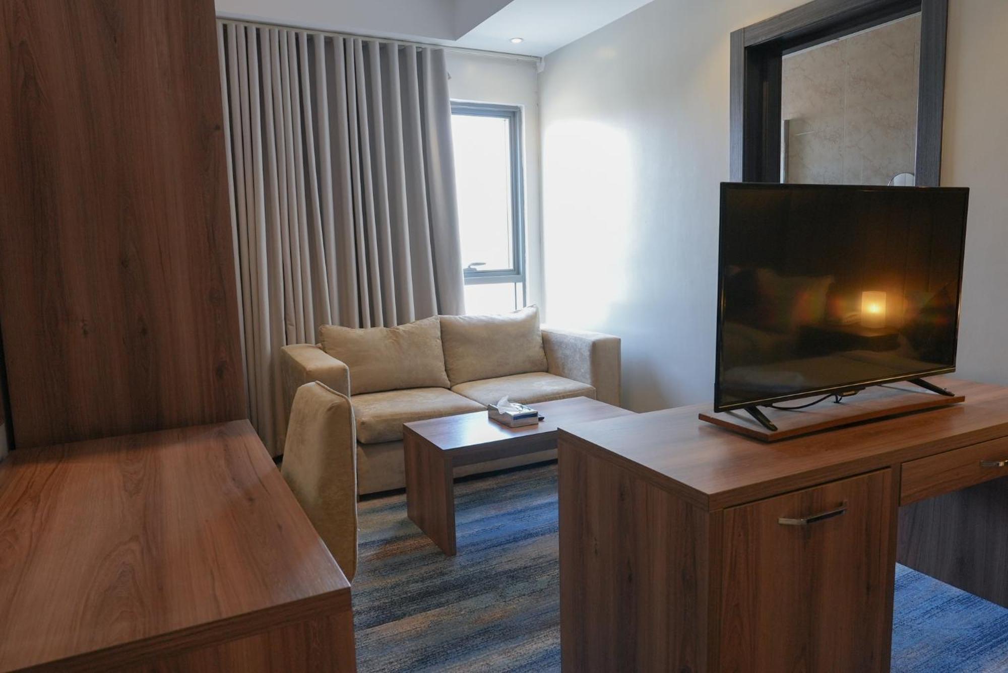 Palm Boutique Hotel Al Salamah Джеда Екстериор снимка