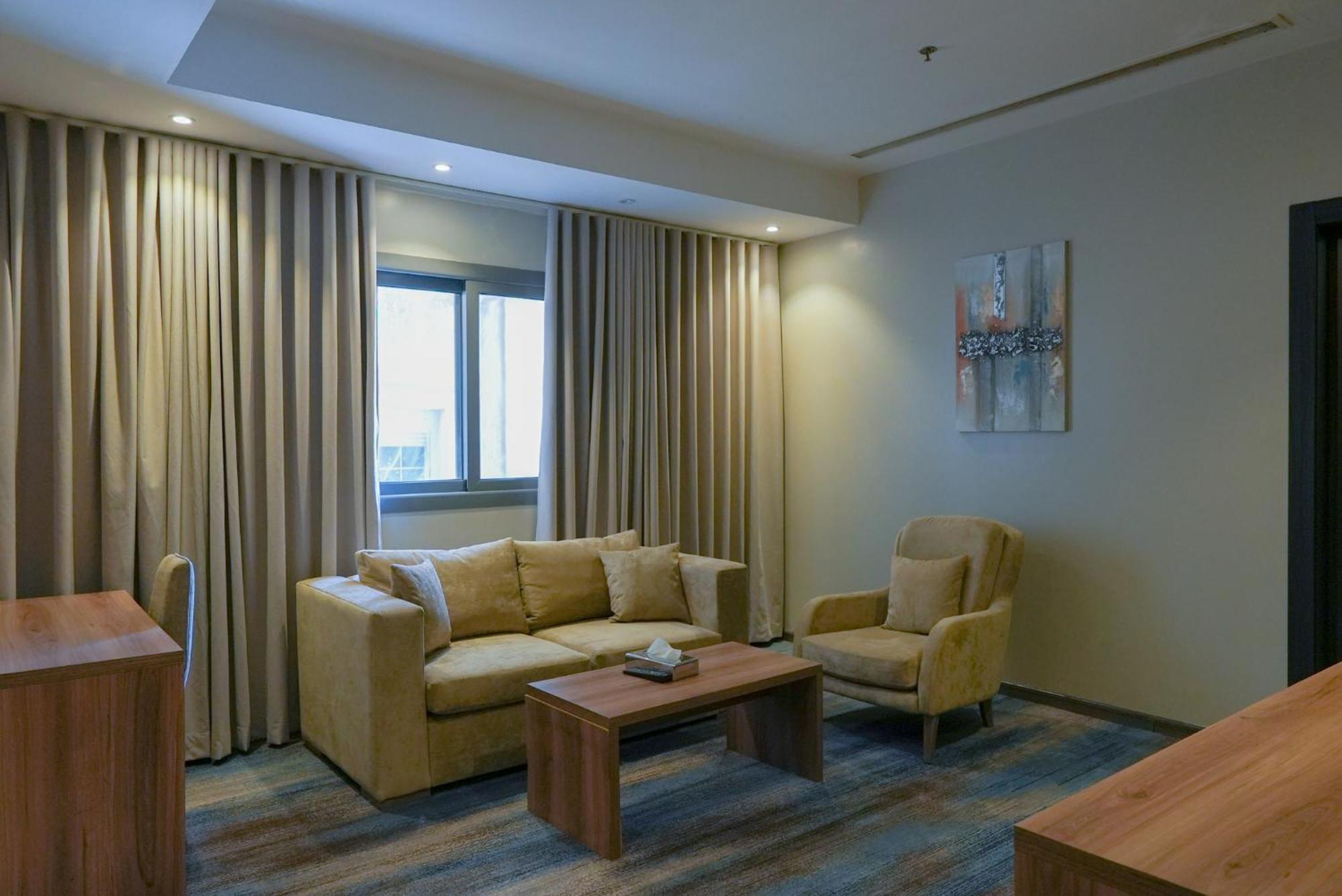 Palm Boutique Hotel Al Salamah Джеда Екстериор снимка