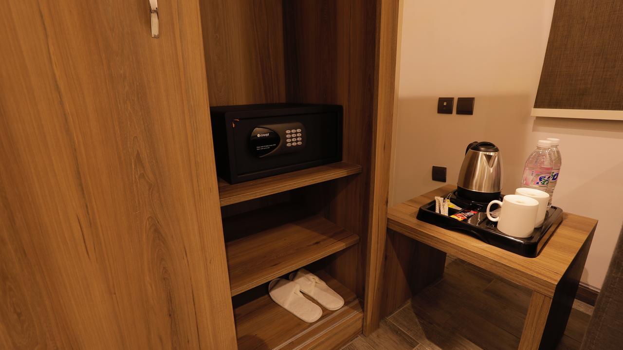 Palm Boutique Hotel Al Salamah Джеда Екстериор снимка